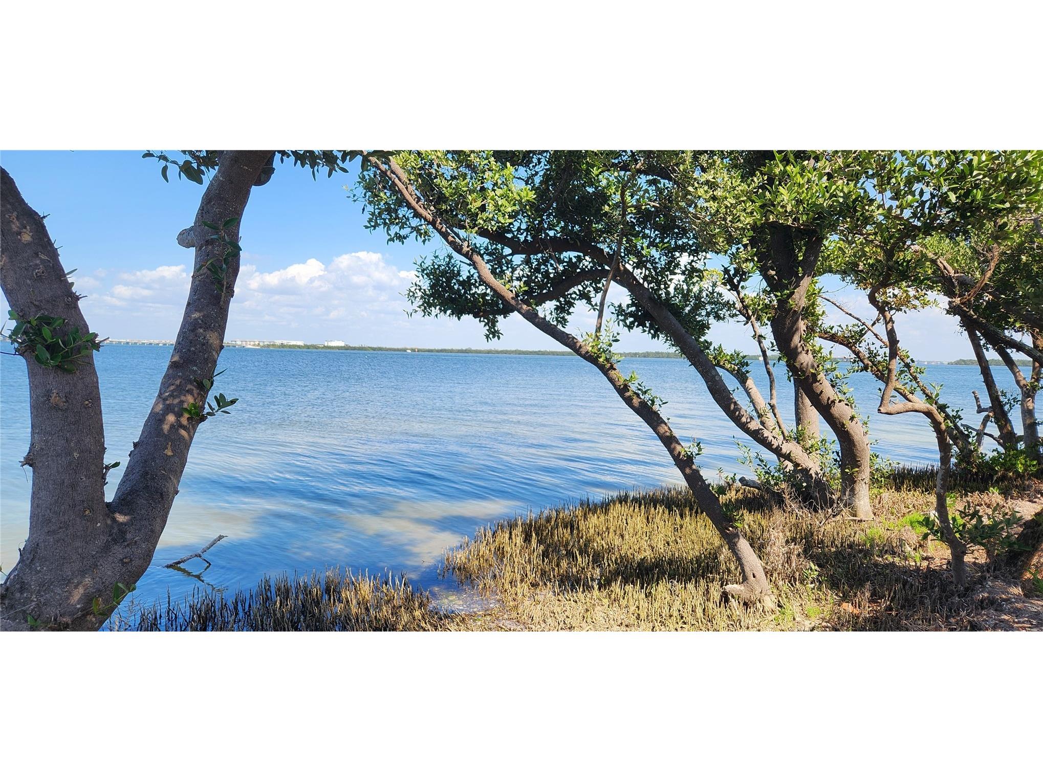 28th Street Holmes Beach FL 34217 A4687412 image3