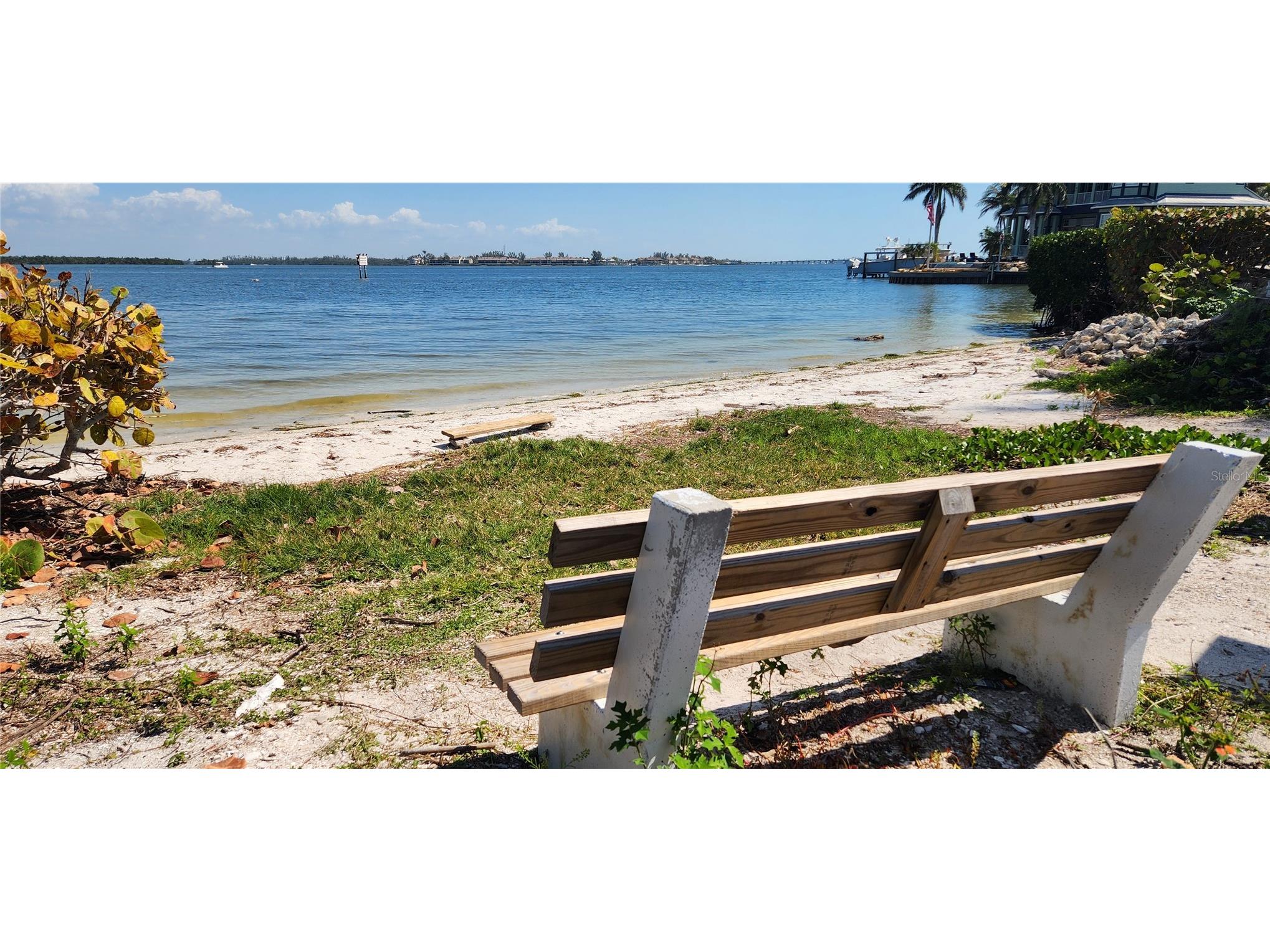 28th Street Holmes Beach FL 34217 A4687412 image5