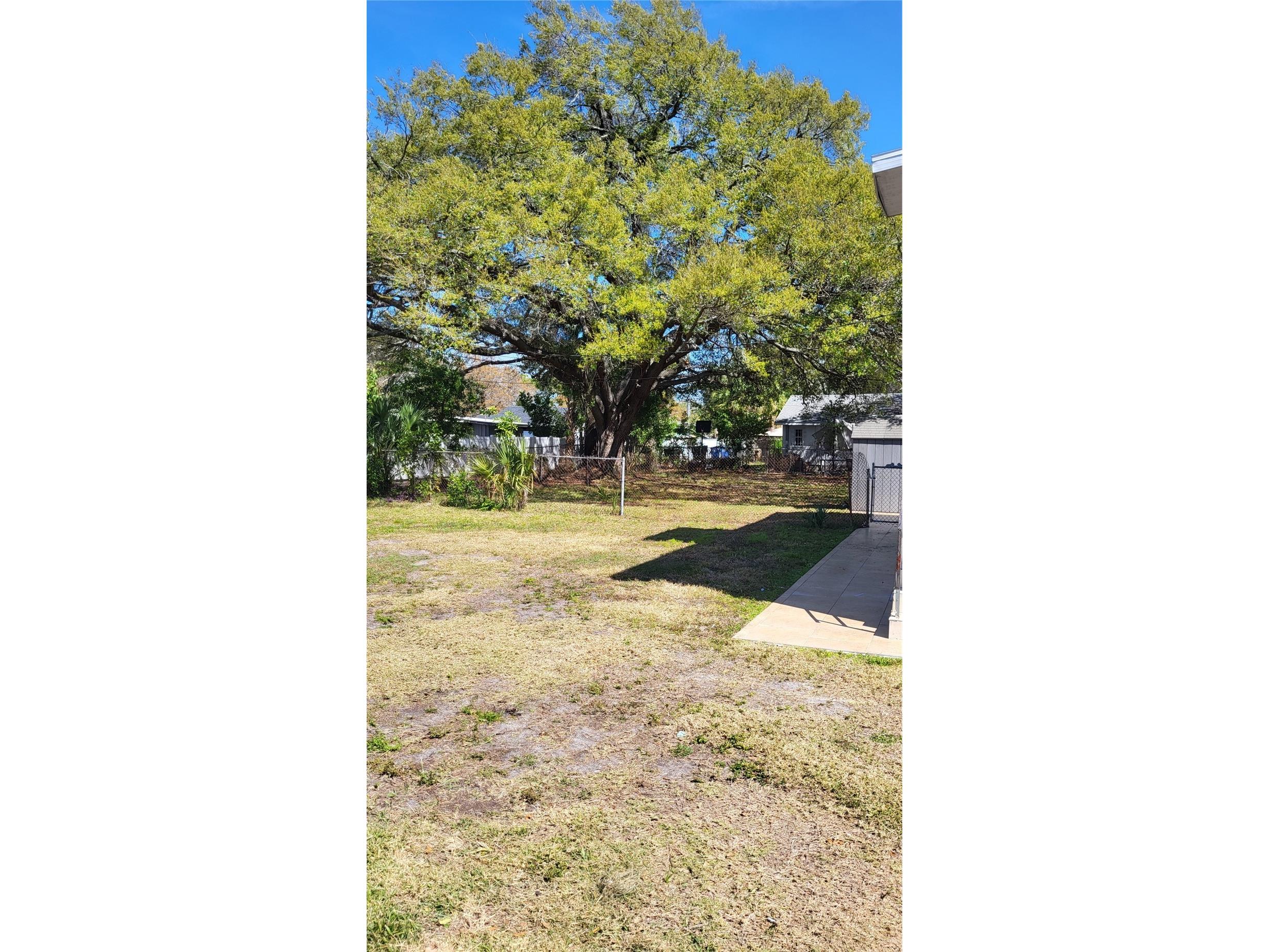 31st Street S Saint Petersburg FL 33712 U8213887 image8