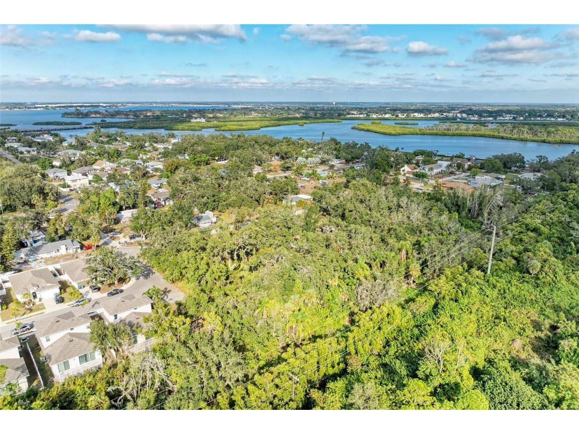 12th Avenue E Bradenton FL 34208 A4672078 image40