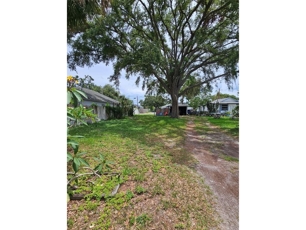 39th Avenue N Saint Petersburg FL 33709 TB8394915 image1