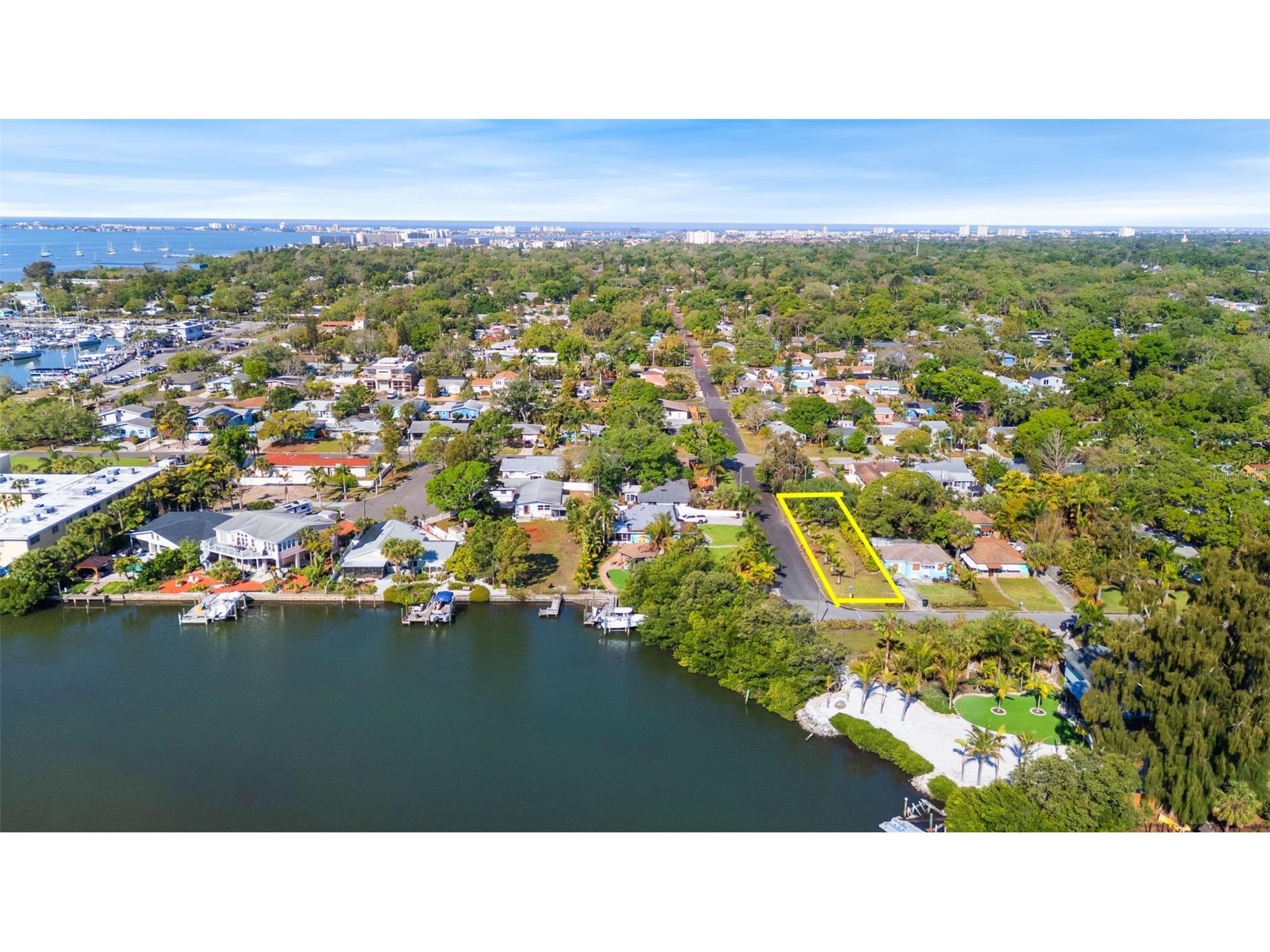 44th Street S Gulfport FL 33711 - CLAM BAYOU BOCA CIEGA BAY TB8498211 image4