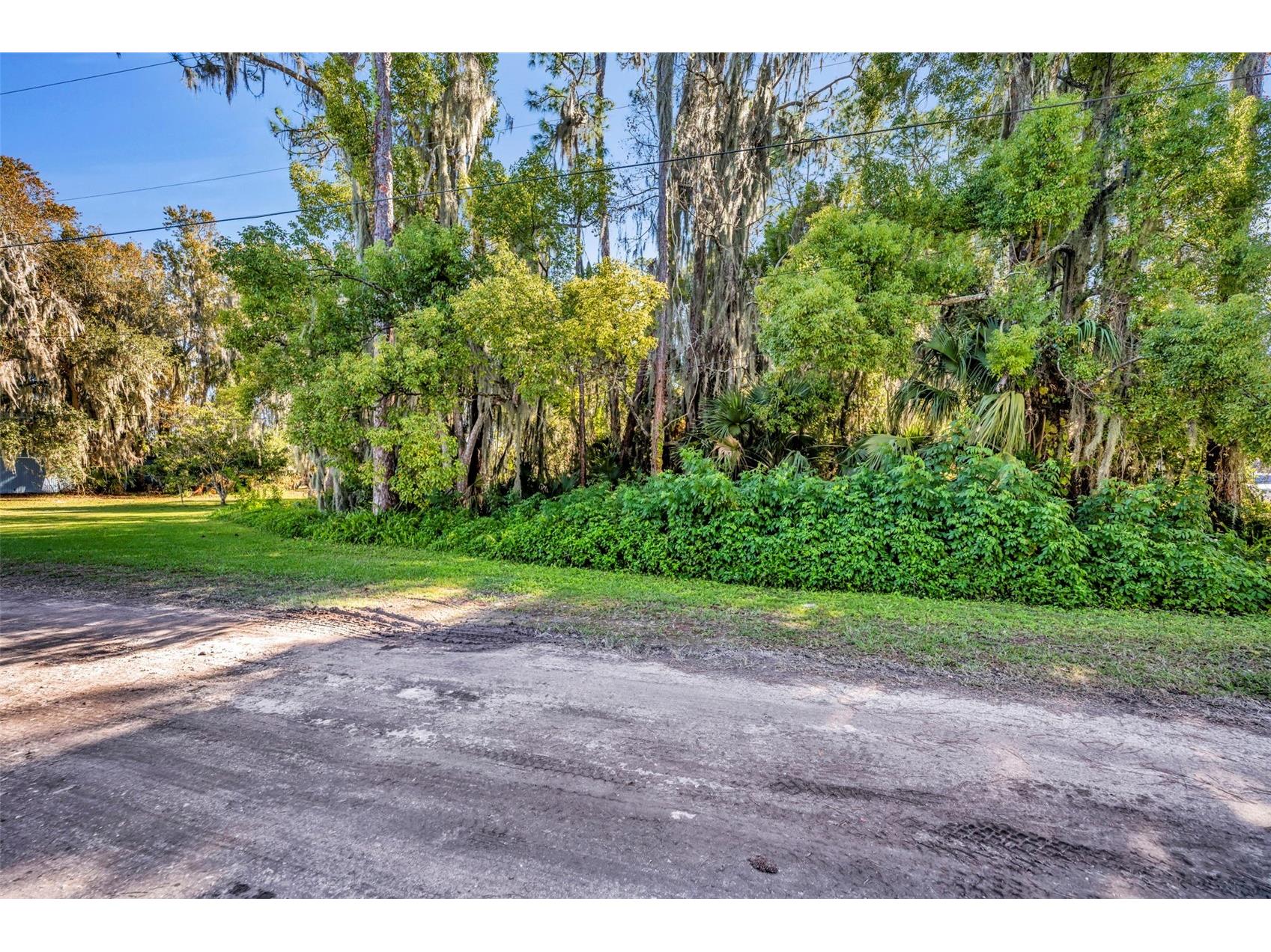 4th Street Osteen FL 32764 - TYLERR O6366939 image3