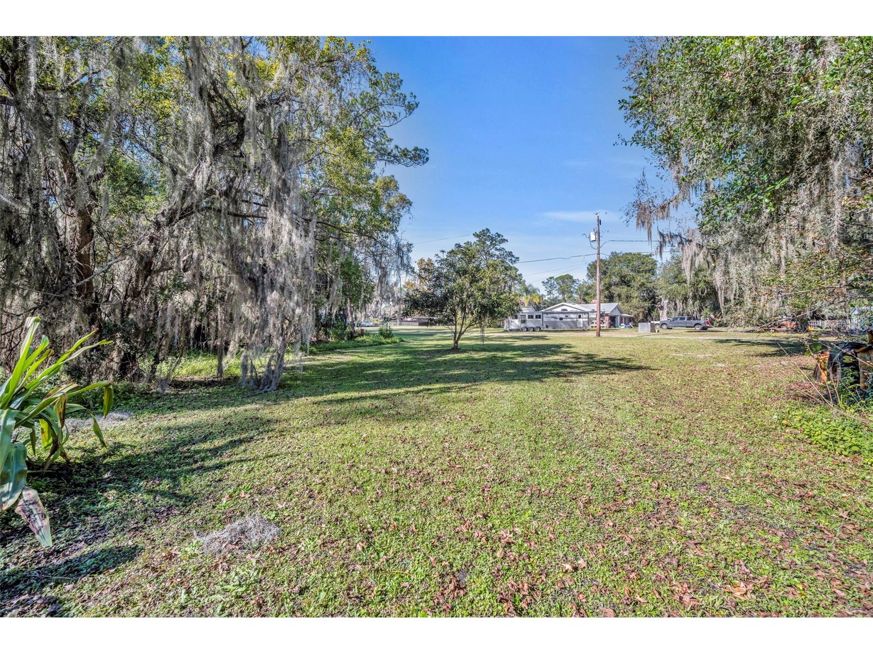 4th Street Osteen FL 32764 - TYLERR O6366939 image5