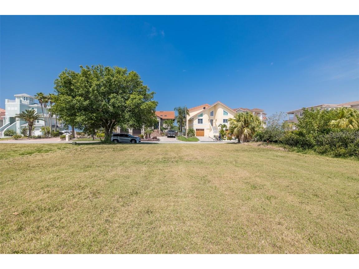 5048 Westshore Drive New Port Richey FL 34652 - CANAL TO GULF OF MEXICO T3525953 image10