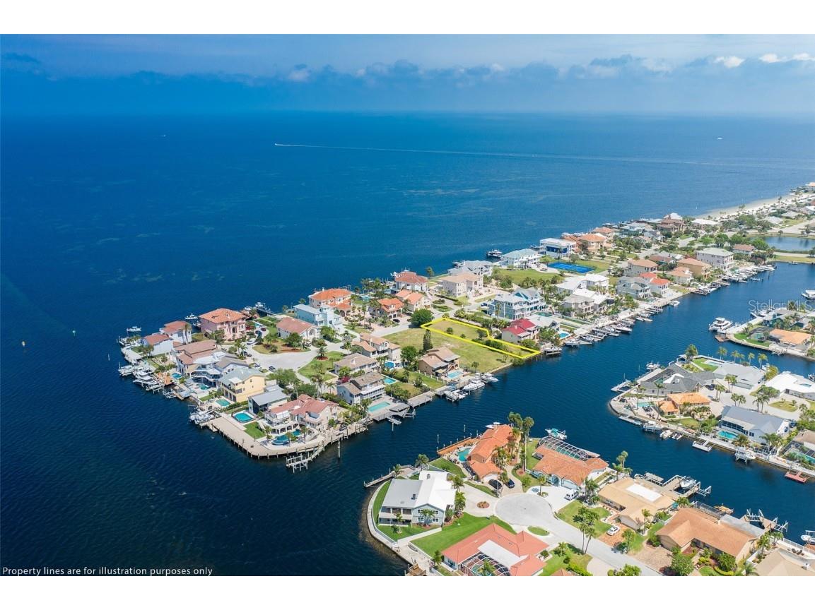 5048 Westshore Drive New Port Richey FL 34652 - CANAL TO GULF OF MEXICO T3525953 image5