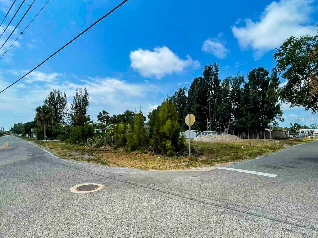 55th Avenue W Bradenton FL 34207 A4610728 image1