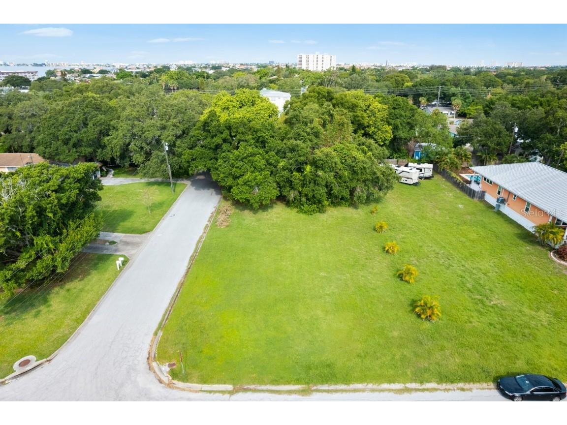 57th Street S Gulfport FL 33707 U8222924 image1