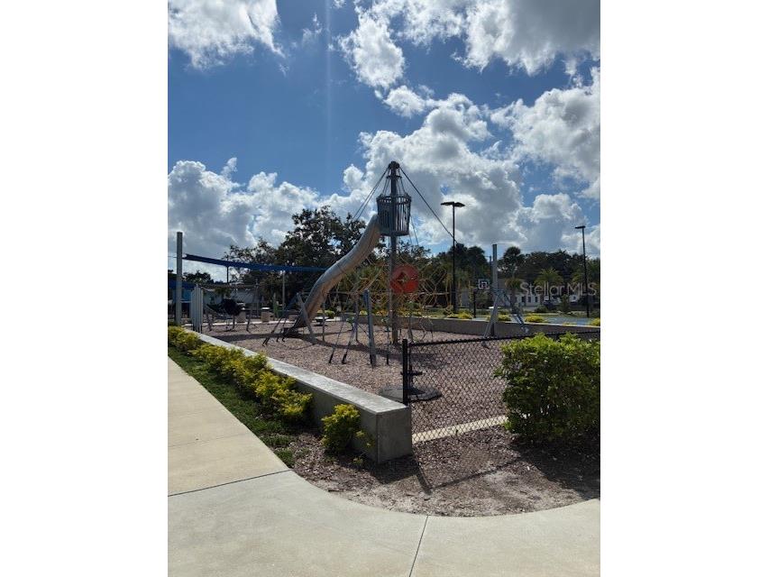 638 Orange Avenue Daytona Beach FL 32114 O6354132 image8