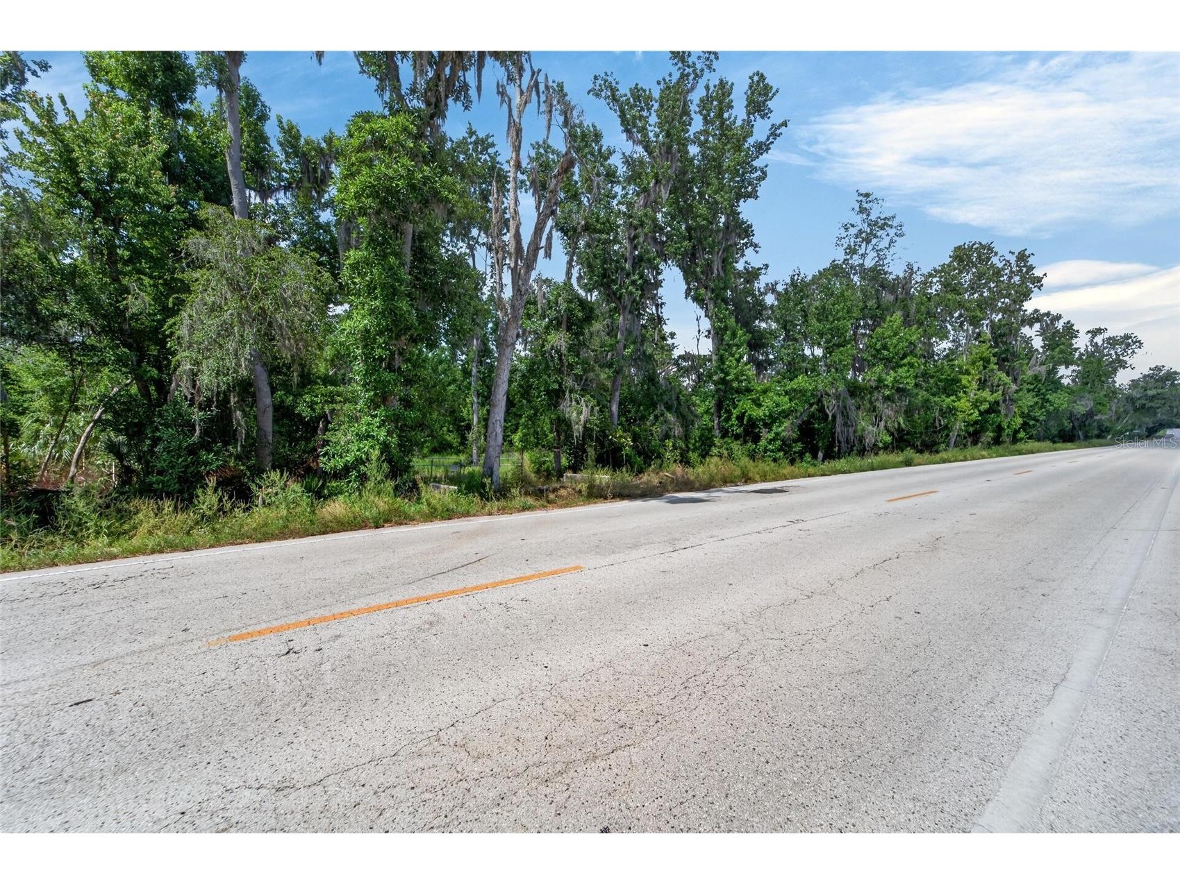 672 Highway Lithia FL 33547 TB8510144 image24