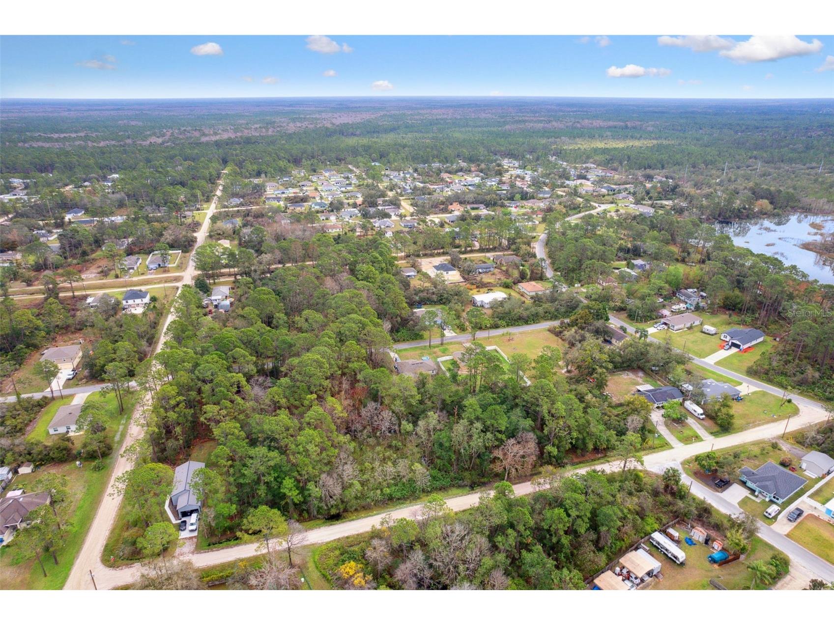 6th Avenue Deland FL 32724 O6282354 image4