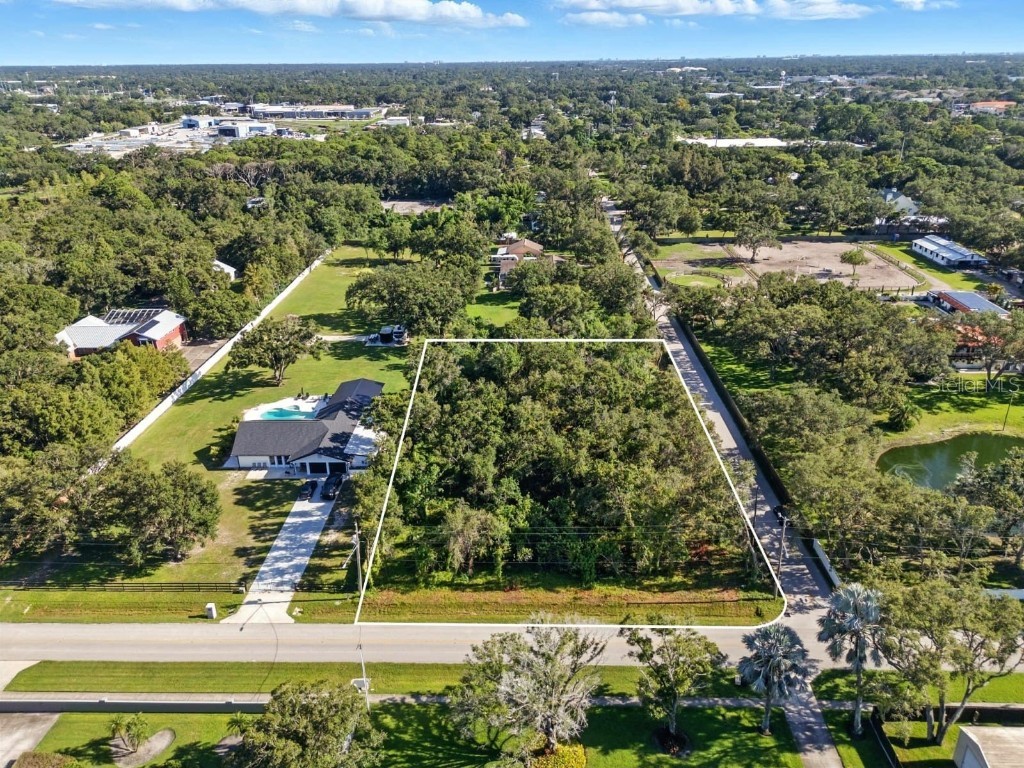 90th Avenue N Pinellas Park FL 33782 TB8415102 image1