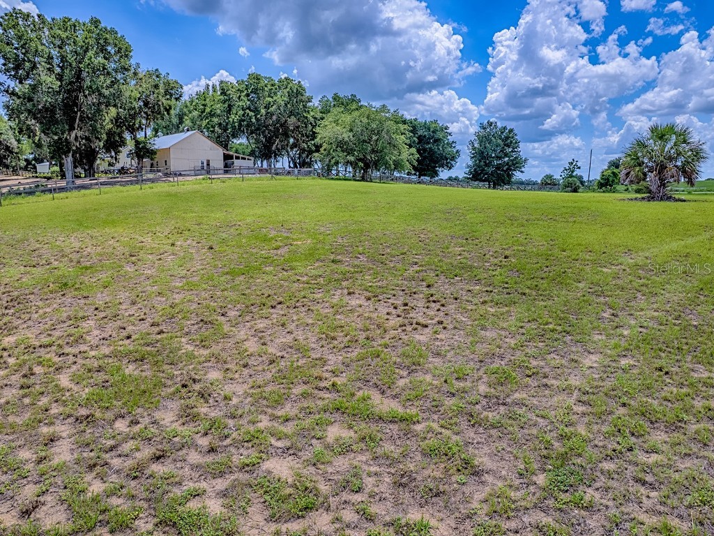 Adams Street Astatula FL 34705 - LAKE HARRIS G5098014 image1