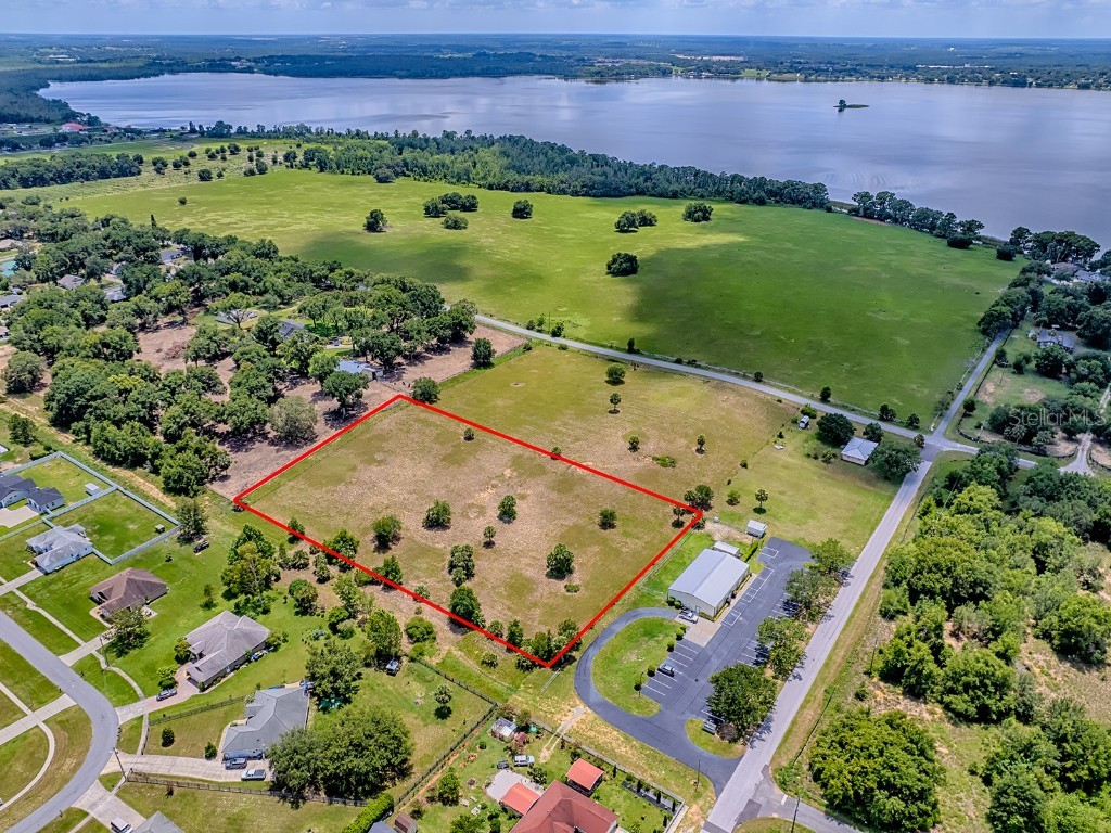 Adams Street Astatula FL 34705 - LAKE HARRIS G5098014 image4