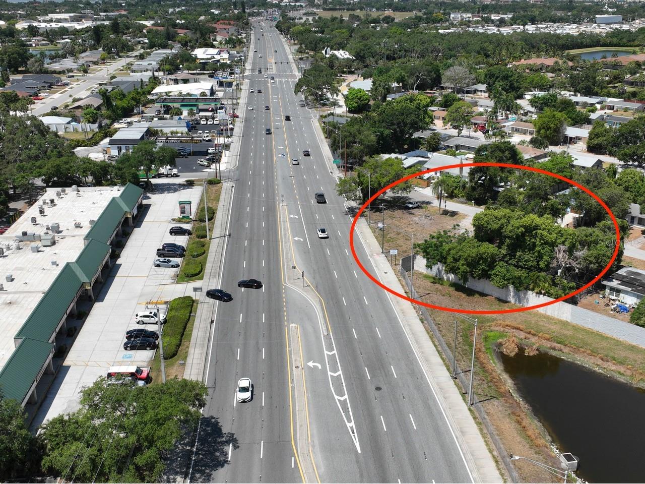 Albert Place Sarasota FL 34231 A4608267 image3