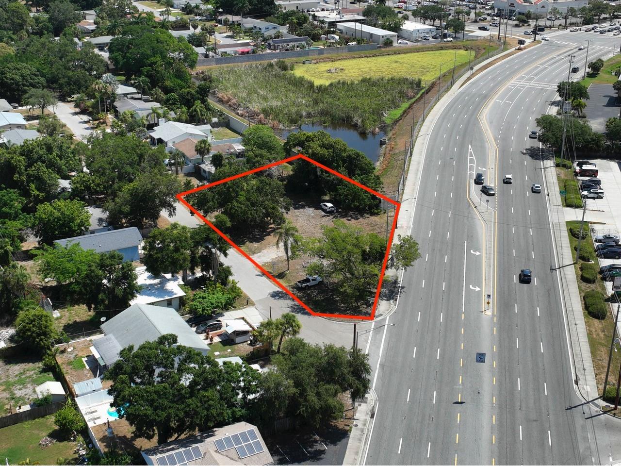 Albert Place Sarasota FL 34231 A4608267 image4