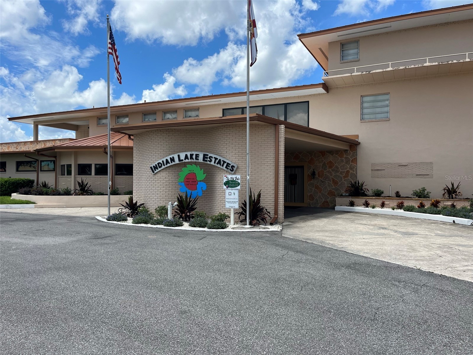 Althea Drive Indian Lake Estates FL 33855 - LAKE WALK IN WATER P4937578 image30