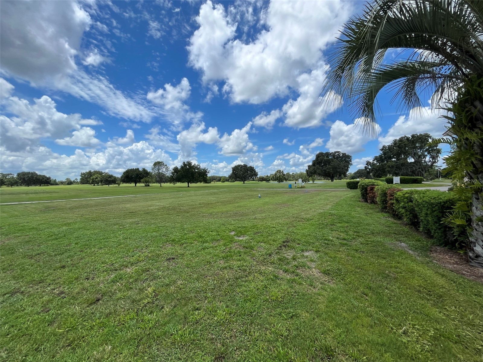 Althea Drive Indian Lake Estates FL 33855 - LAKE WALK IN WATER P4937578 image31