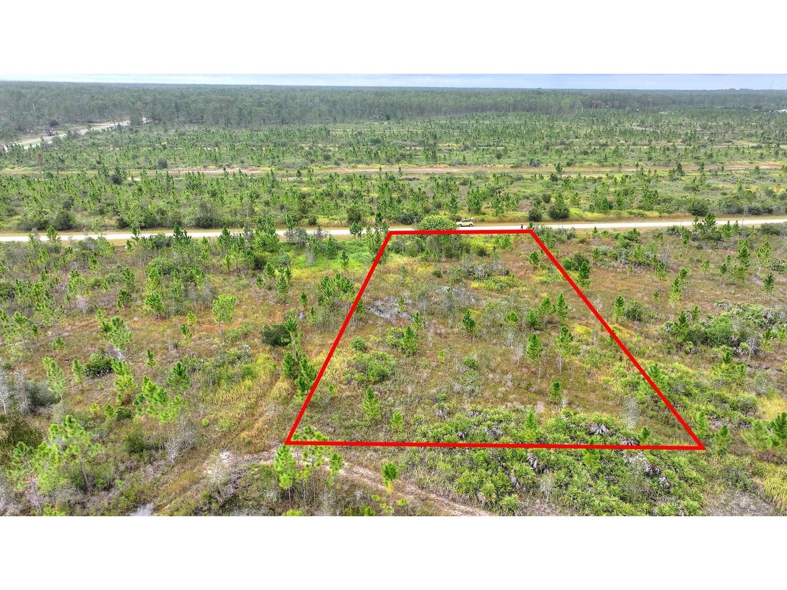 Althea Drive Indian Lake Estates FL 33855 - LAKE WALK IN WATER P4937578 image5