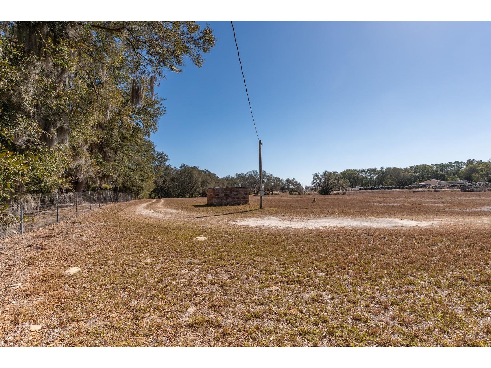 Anderson Lane Lady Lake FL 32159 C7521355 image4