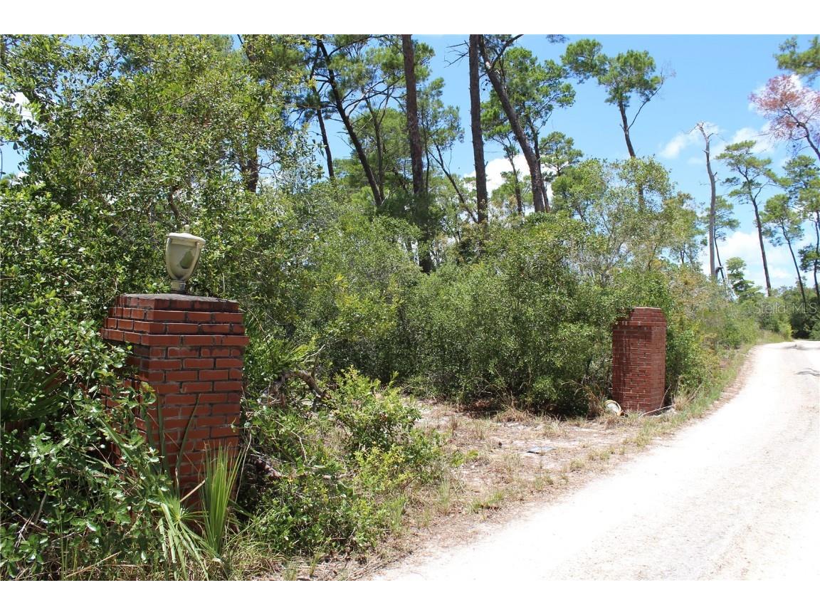 Anderson Street Deltona FL 32725 V4943406 image1