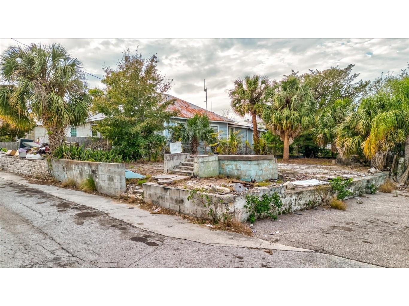 Athens Street Tarpon Springs FL 34689 TB8338528 image18