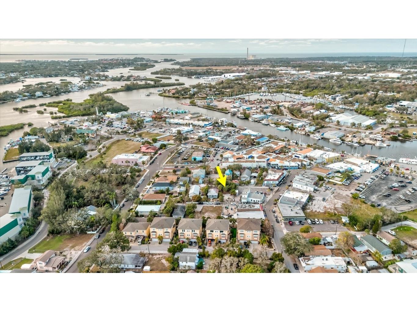 Athens Street Tarpon Springs FL 34689 TB8338528 image7