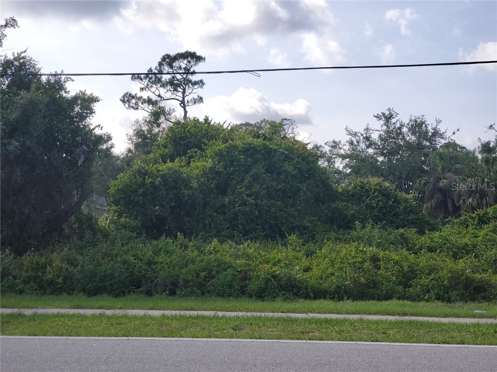 Atwater Drive North Port FL 34288 C7474552 image1