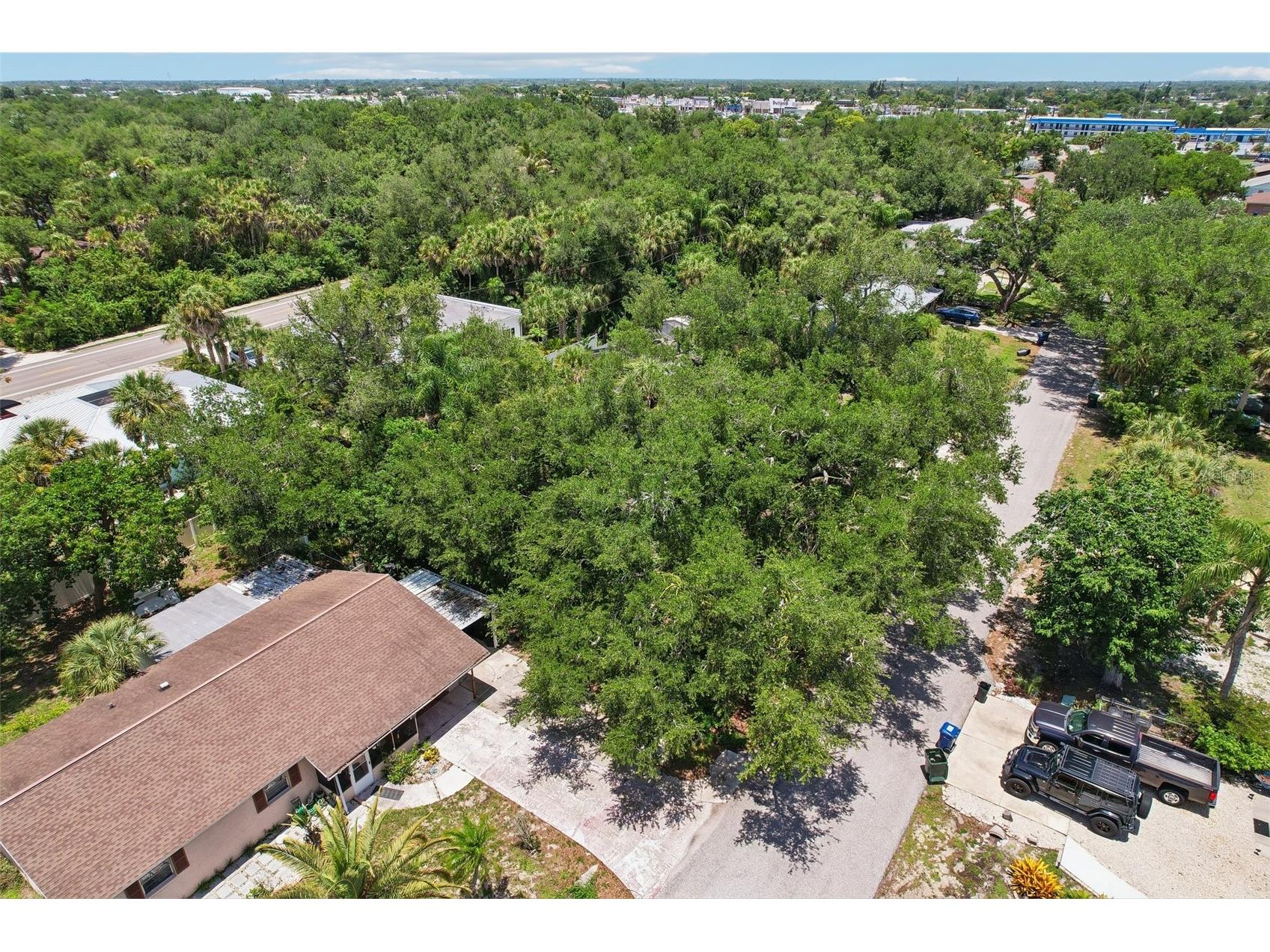 Avalon Road Venice FL 34293 A4695277 image8