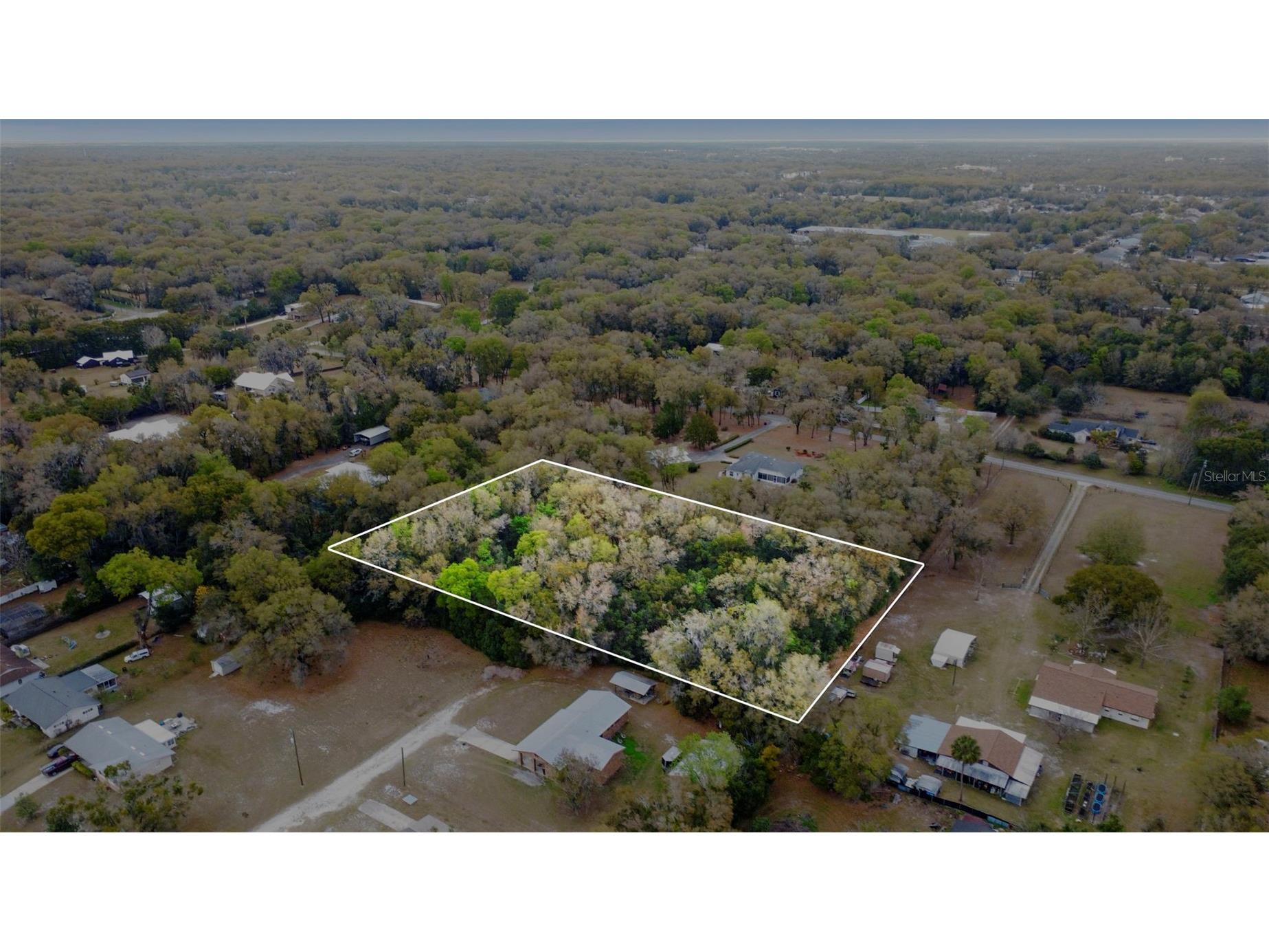N Ridgewood Avenue Deland FL 32720 V4947661 image1
