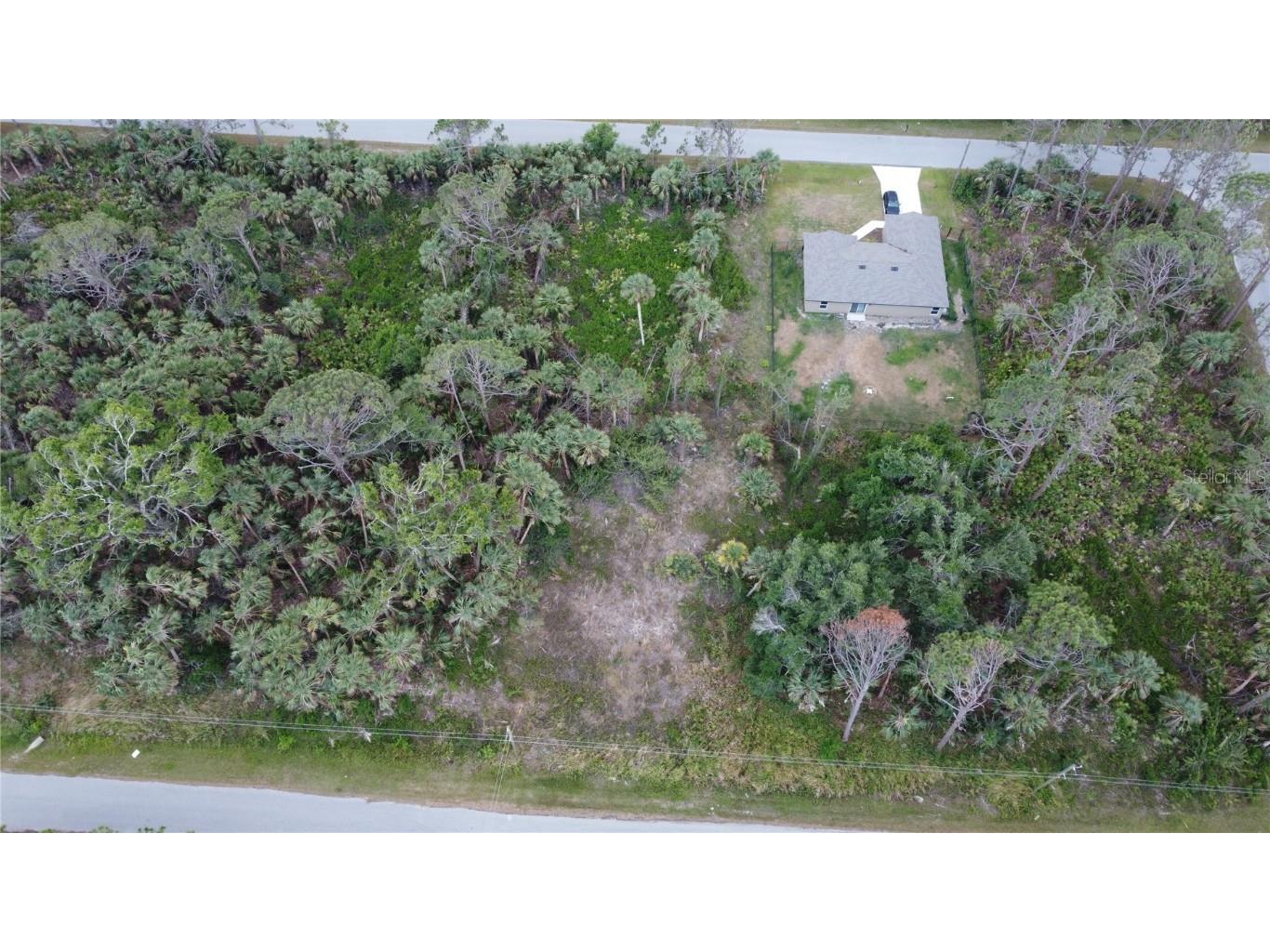 Azure Road North Port FL 34286 A4566998 image1