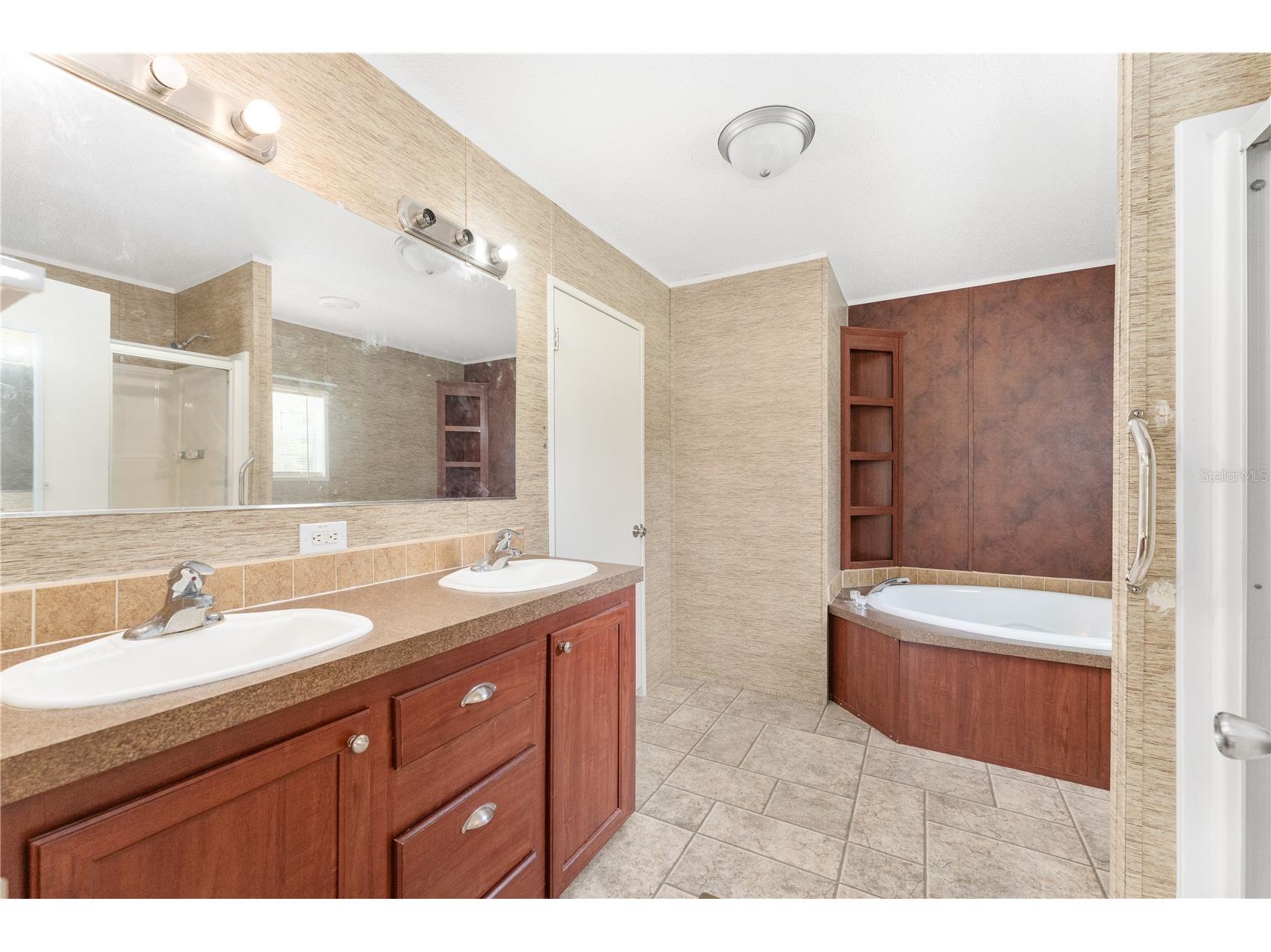 6308 NW 160th Street Alachua FL 32615 GC540874 image15