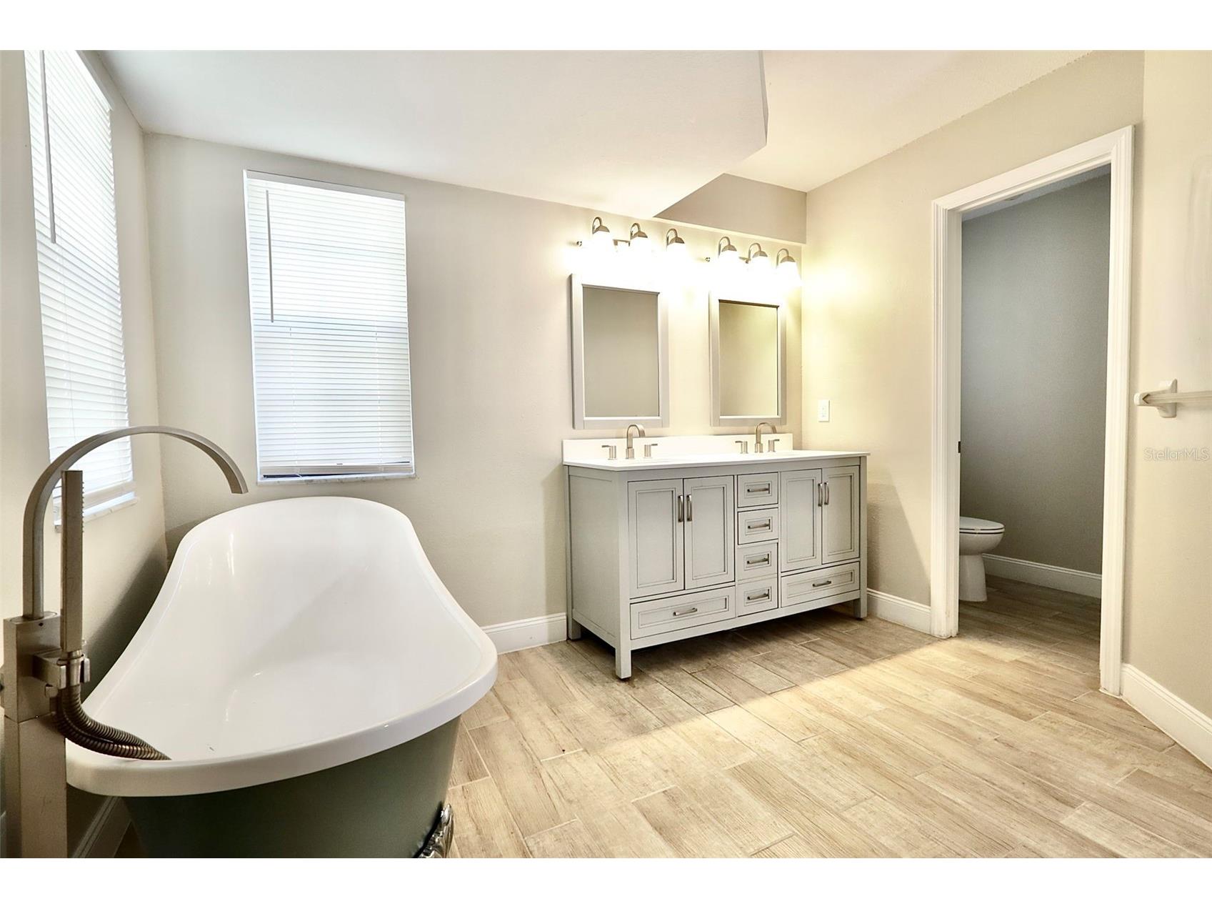  Altamonte Springs FL 32714 O6385864 image11