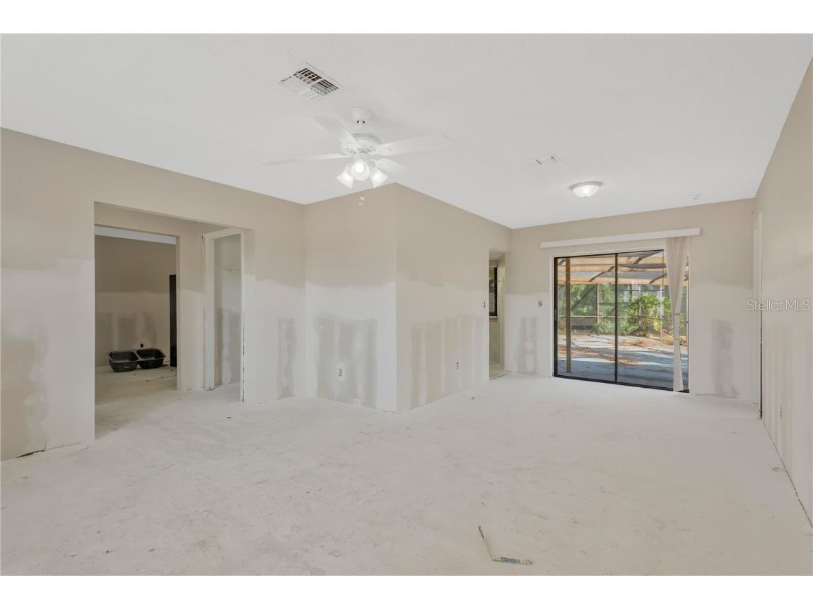 6507 Manila Palm Way Apollo Beach FL 33572 TB8455737 image11
