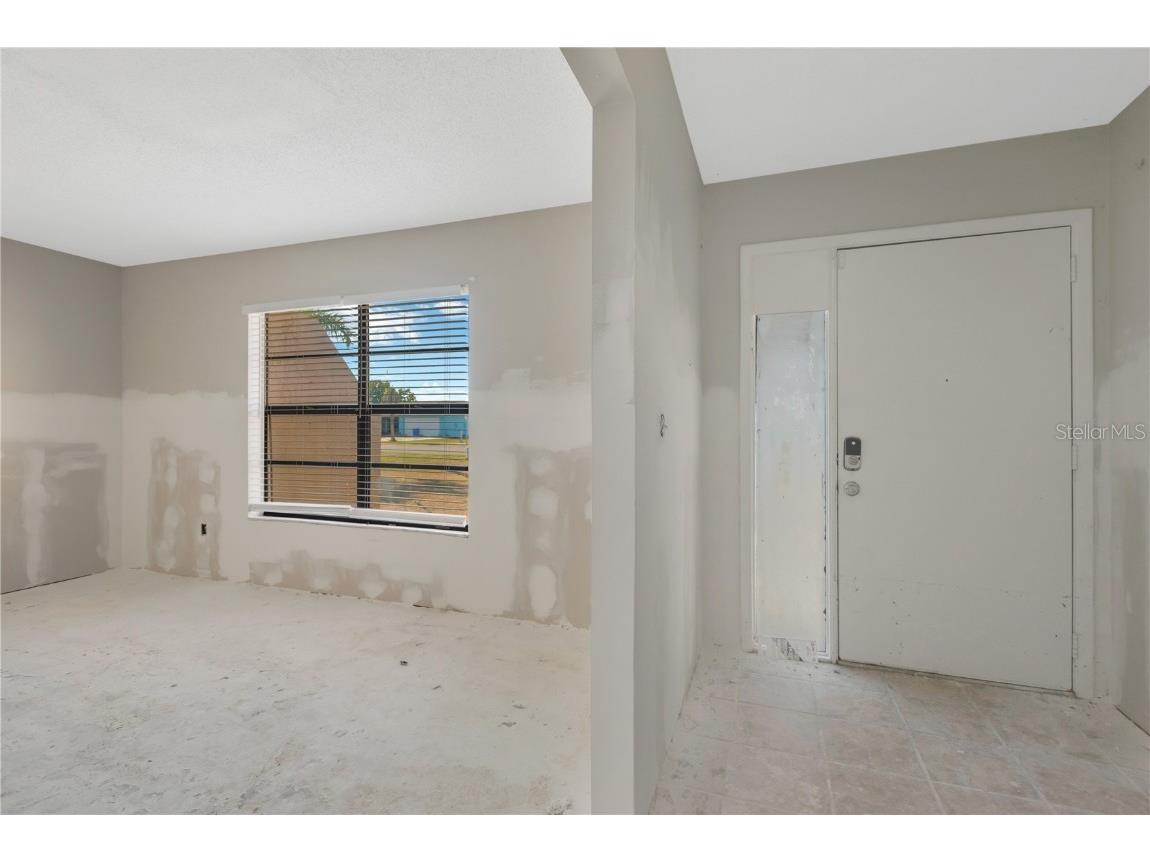 6507 Manila Palm Way Apollo Beach FL 33572 TB8455737 image12
