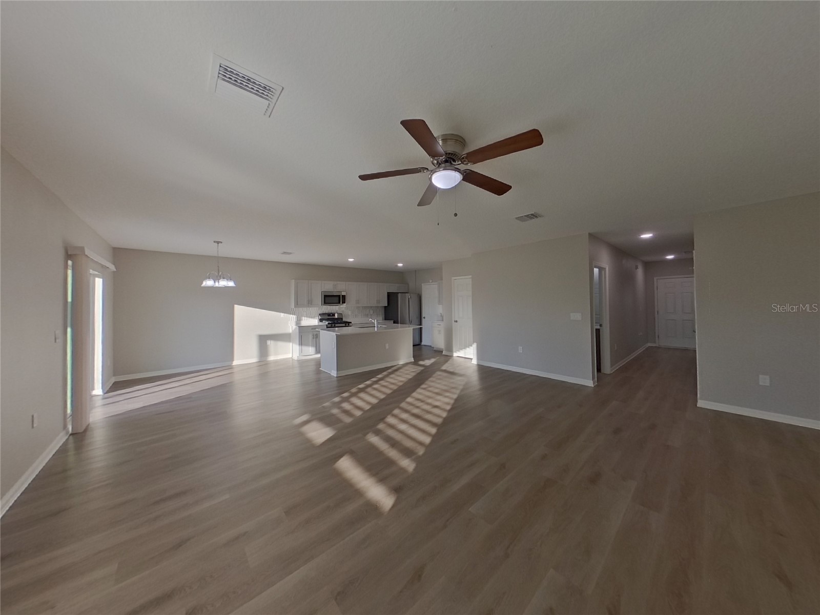  Apollo Beach FL 33572 TB8471417 image2