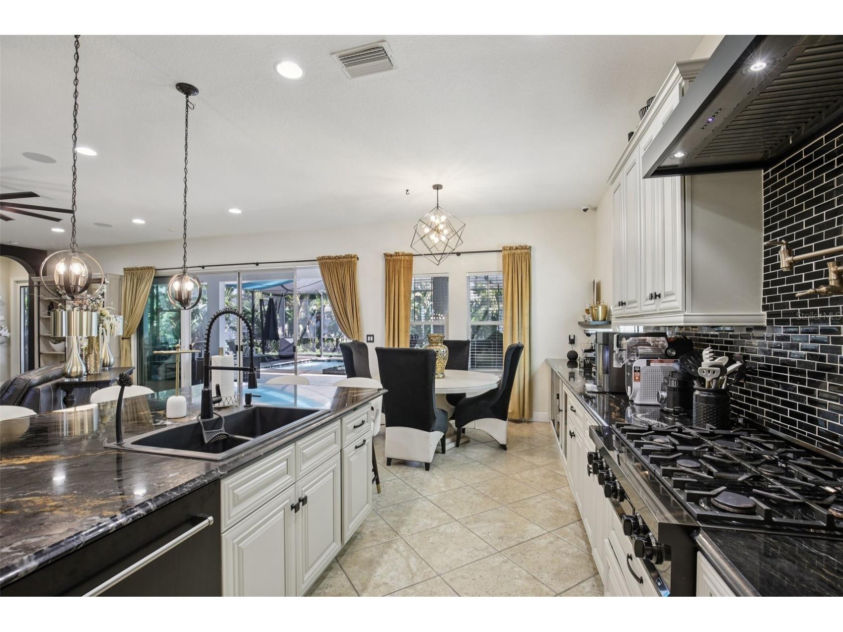 7112 Paradiso Drive Apollo Beach FL 33572 TB8489721 image6