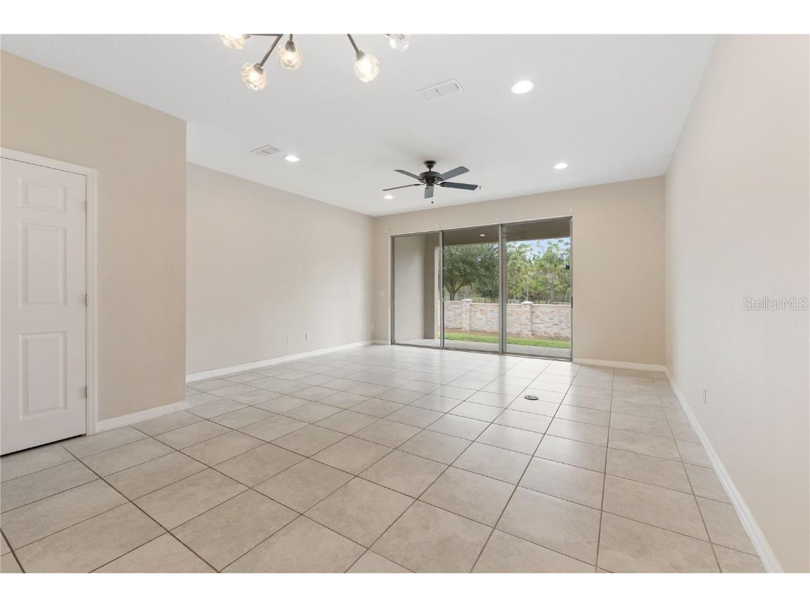  Apopka FL 32703 A4677277 image6