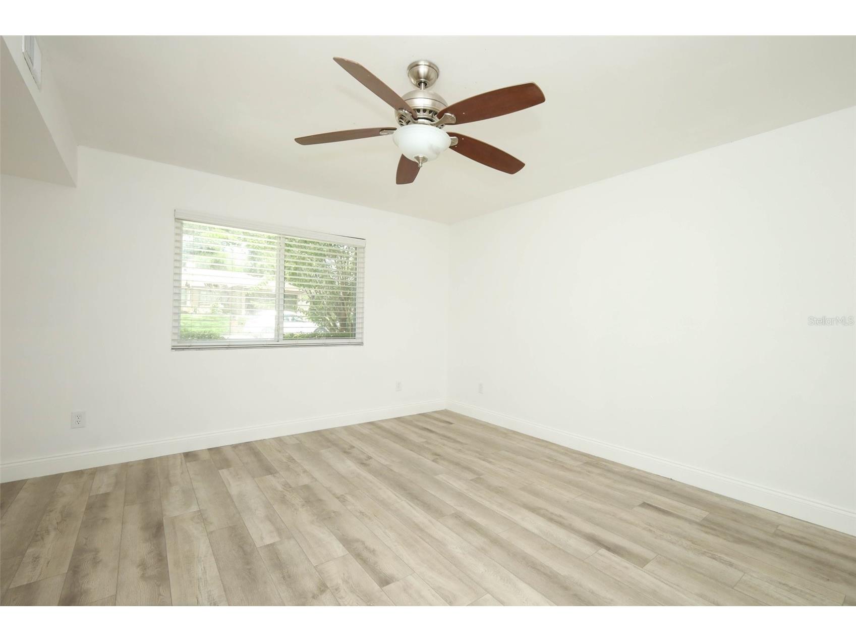  Apopka FL 32703 S5152169 image24