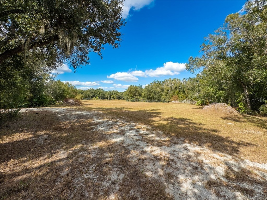  Arcadia FL 34269 C7517189 image21