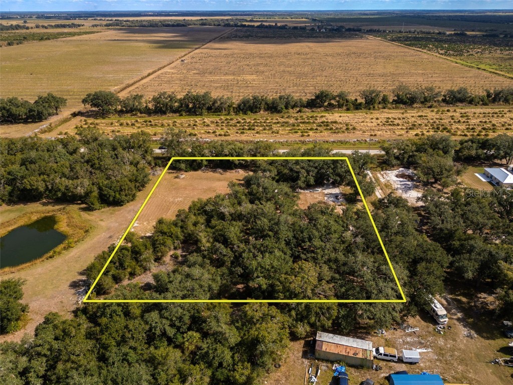  Arcadia FL 34269 C7517189 image28