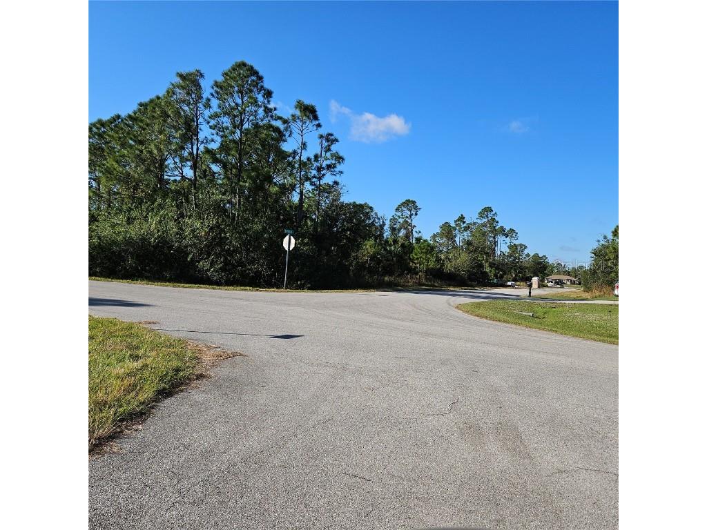 Barcelona Drive North Port FL 34288 C7502425 image1