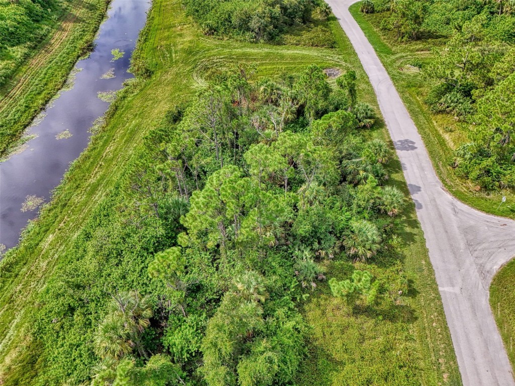 Barcelona Drive North Port FL 34288 N6140486 image10