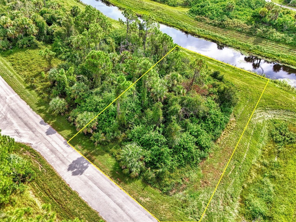 Barcelona Drive North Port FL 34288 N6140486 image33