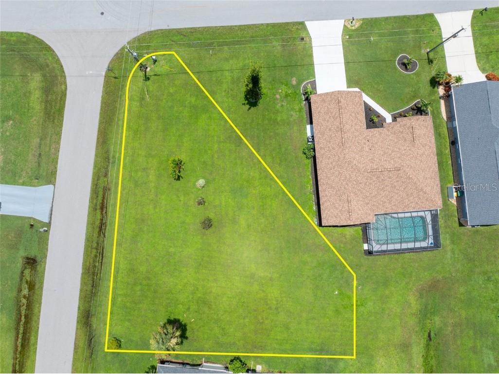 Barranquilla Avenue Punta Gorda FL 33983 C7496327 image1