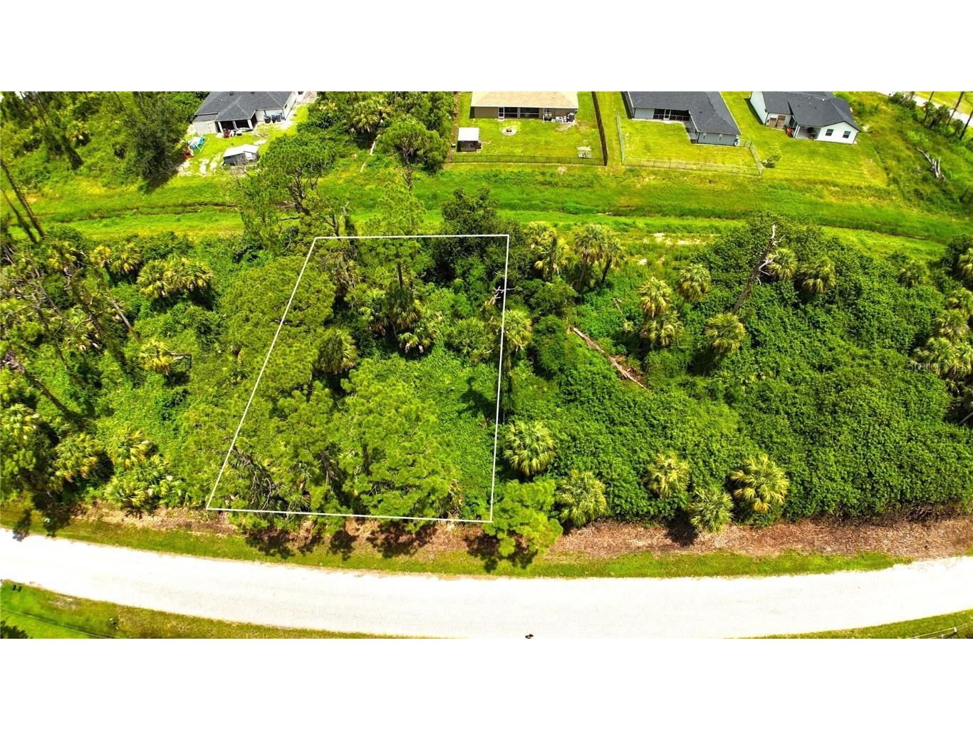 Bartigon Avenue North Port FL 34286 C7513294 image1