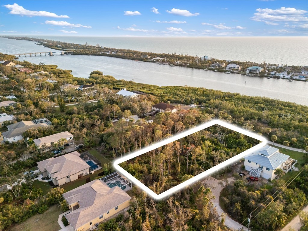 Bayshore Drive Englewood FL 34223 - LEMON BAY/INTRACOASTAL D6140165 image2