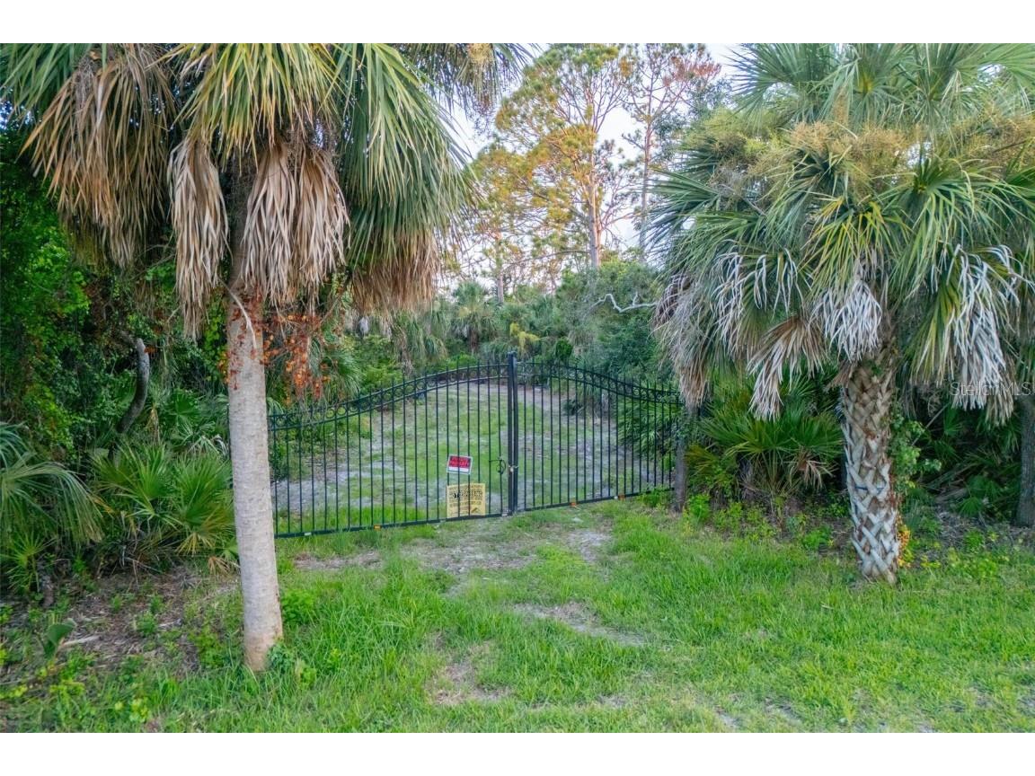 Bayshore Drive Englewood FL 34223 - LEMON BAY/INTRACOASTAL D6143063 image3