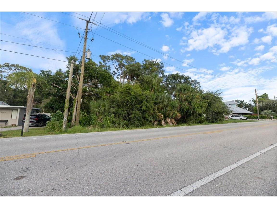 Bayshore Road Nokomis FL 34275 N6137578 image33