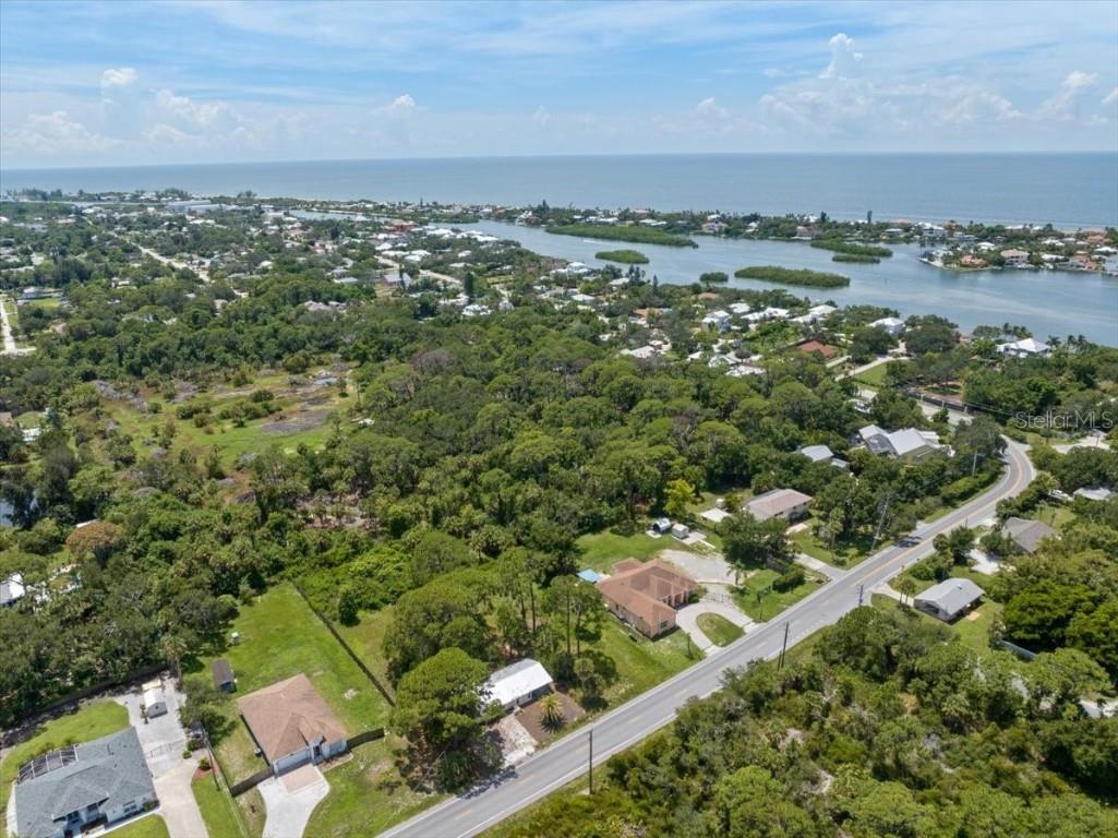 Bayshore Road Nokomis FL 34275 N6137578 image9